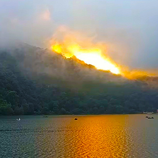 Boathouseclub_Sunset_Views